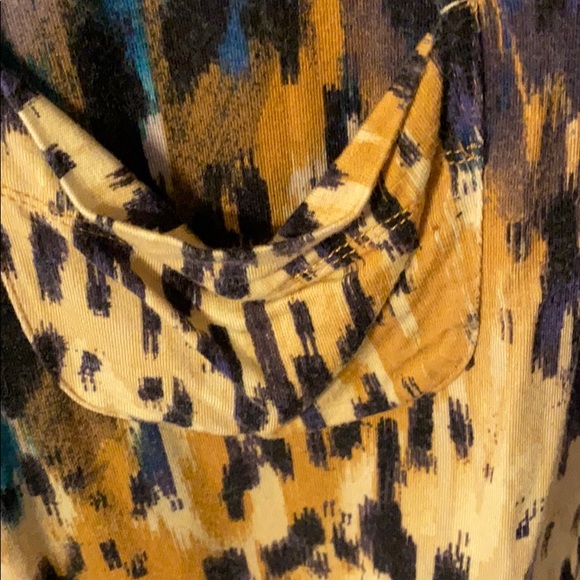 LOGO Top - Picture 3 of 3